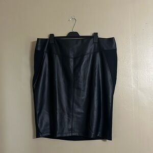 Ashley Stewart Skirt Sz 26/28 Faux Leather Black Work/Office Special Occasion